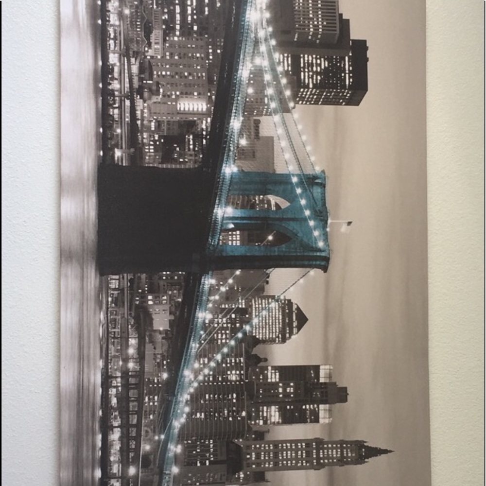 Skyline Canvas Picture
